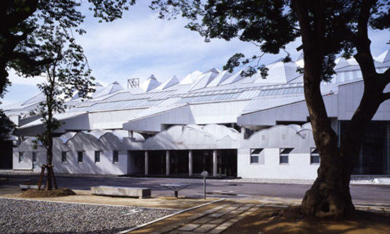 飯田市美術博物館