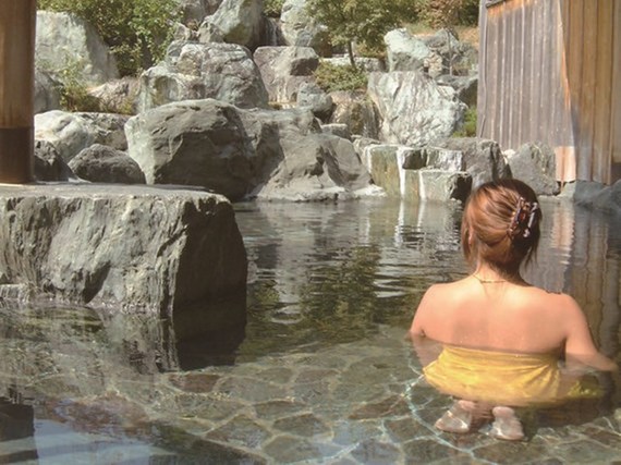 水晶山温泉 満願成就の湯